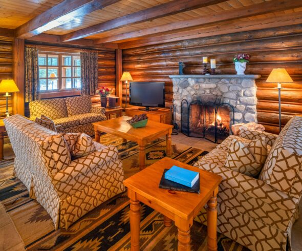 Lake Louise dining