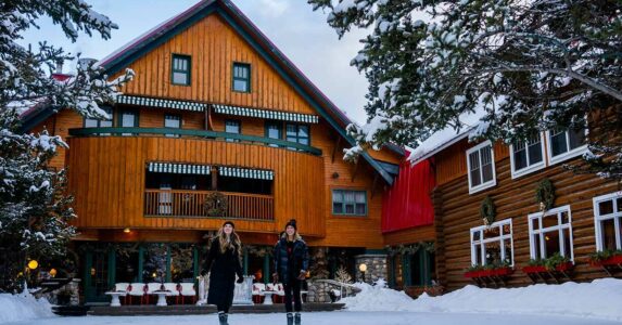 lake louise cafe