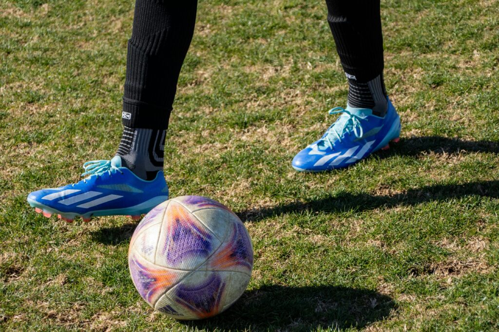 football boots for men